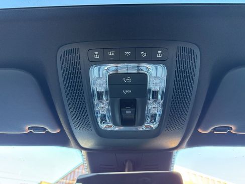 New 2026 Mercedes-Benz GLB 250 4MATIC image 28