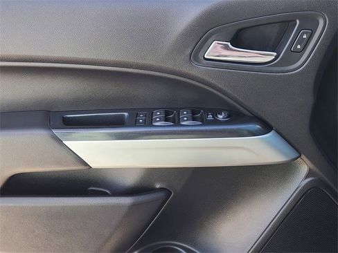 Used 2017 Chevrolet Colorado LT w/ Luxury Package, Chrome image 22