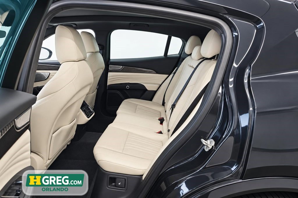 Used 2023 Maserati Grecale Modena AWD/4WD image 12