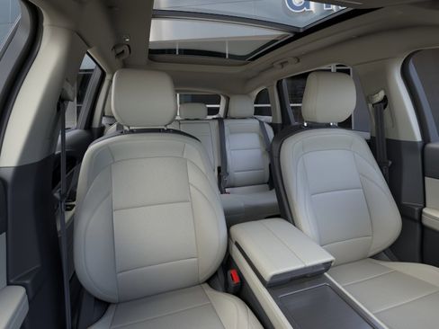 New 2026 Lincoln Nautilus Premier w/ Equipment Group 102A image 10