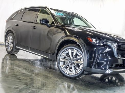 Used 2024 MAZDA CX-90 3.3 Turbo w/ Premium Package image 5