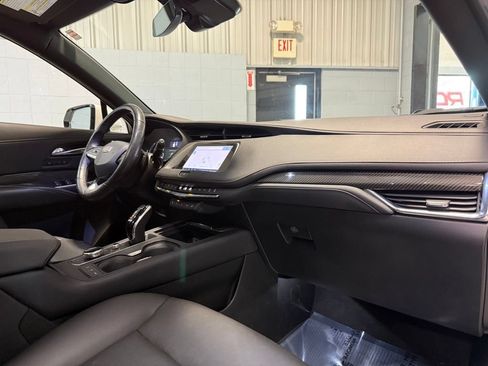 Used 2021 Cadillac XT4 Sport w/ Sun And Sound Package AWD/4WD image 19