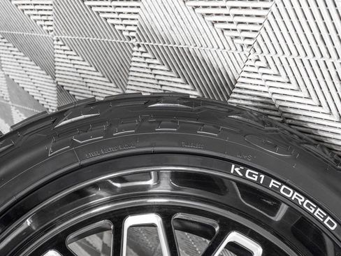 Used 2024 GMC Sierra 2500 Denali Ultimate image 38