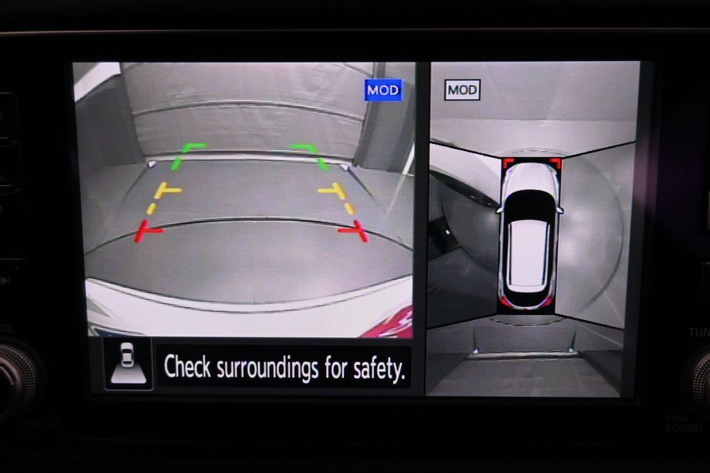 Used 2024 Nissan Kicks SR FWD image 11