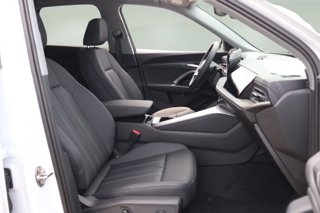 New 2026 Audi Q5 2.0T AWD/4WD image 17