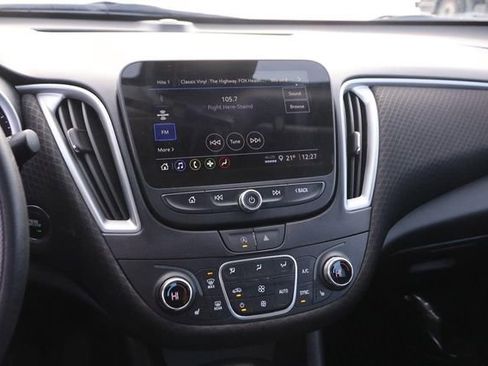 Used 2024 Chevrolet Malibu LT image 16