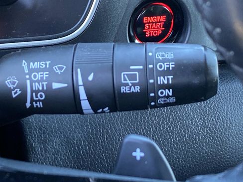 Used 2023 Honda Pilot Touring image 22