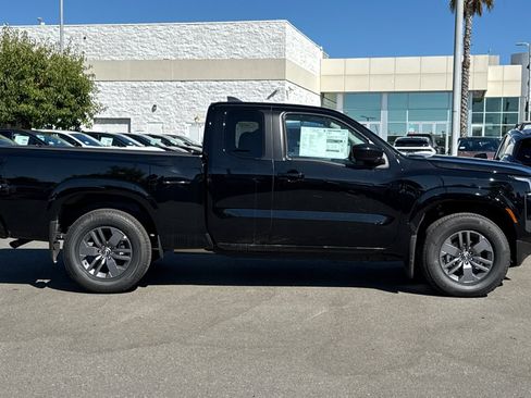 New 2025 Nissan Frontier SV image 3