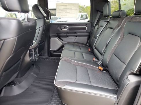 New 2026 RAM 1500 Laramie AWD/4WD image 12