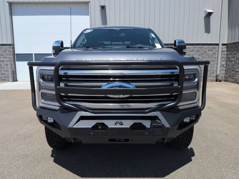 Certified 2025 Ford F350 Platinum w/ Platinum Plus Package AWD/4WD image 8
