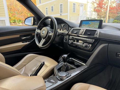 Used 2016 BMW M3 image 33