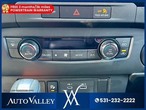 Used 2024 Nissan Frontier PRO-4X w/ Technology Package image 33