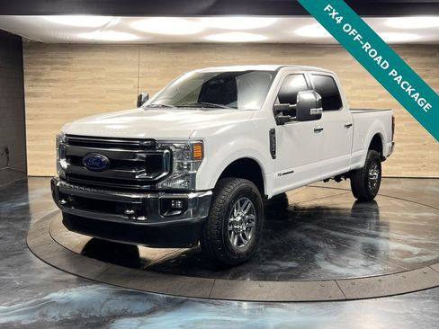 Used 2022 Ford F250 XLT w/ XLT Premium Package image 6