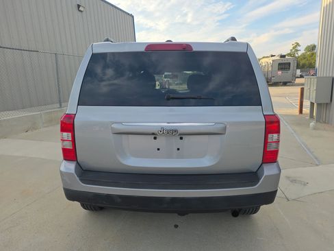 Used 2017 Jeep Patriot Sport w/ Power Value Group image 15