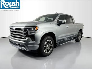 Used 2024 Chevrolet Silverado 1500 High Country w/ Z71 Off-Road Package AWD/4WD video 1