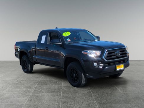 Used 2022 Toyota Tacoma image 7