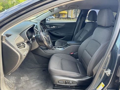 Used 2021 Chevrolet Malibu RS image 13