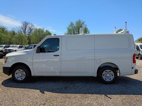 Used 2020 Nissan NV 1500 SV RWD image 8