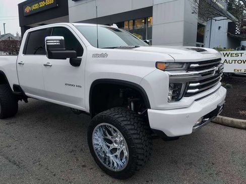 Used 2020 Chevrolet Silverado 2500 High Country w/ Z71 Off-Road Package image 21