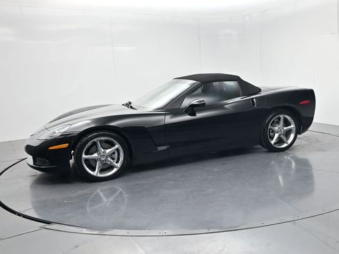 Used 2011 Chevrolet Corvette Convertible w/ Preferred Equipment Group RWD image 4