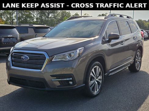 Used 2022 Subaru Ascent Limited AWD/4WD image 3