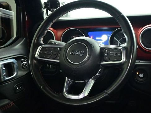 Used 2021 Jeep Gladiator Rubicon AWD/4WD image 39