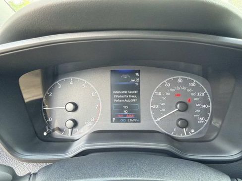 Used 2024 Toyota Corolla SE w/ SE Premium Package FWD image 26