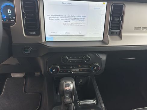New 2026 Ford Bronco Outer Banks AWD/4WD image 18