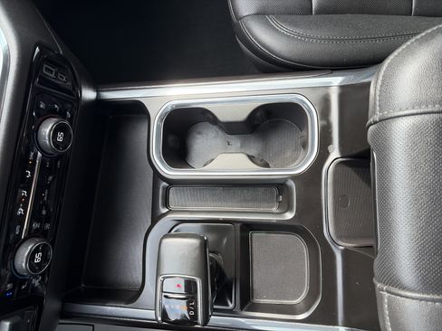 Used 2023 Chevrolet Silverado 1500 LTZ AWD/4WD image 30