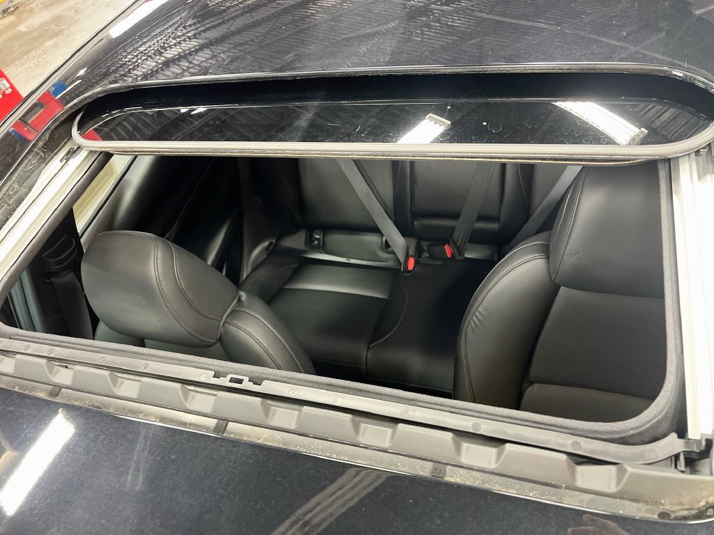 Used 2025 MAZDA MAZDA3 s FWD image 22