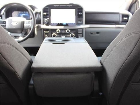 Used 2024 Ford F150 XLT image 29