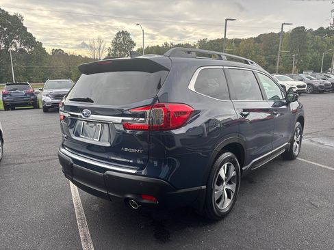 New 2025 Subaru Ascent Premium image 3