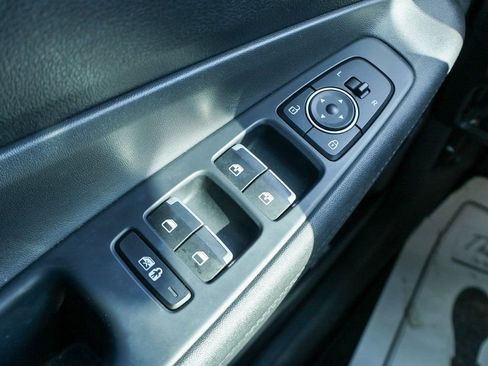 Used 2023 Hyundai Santa Fe SEL image 16