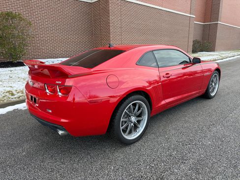 Used 2010 Chevrolet Camaro SS image 11
