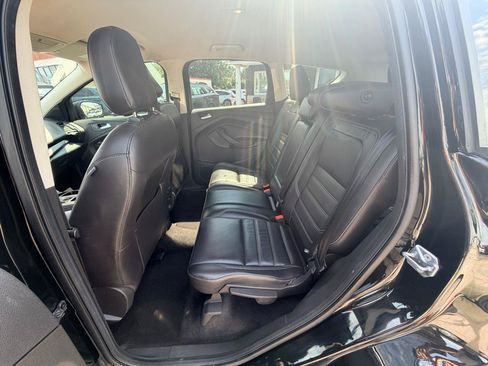 Used 2018 Ford Escape SEL AWD/4WD image 16