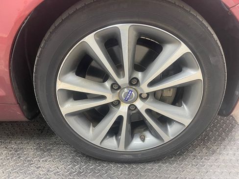 Used 2011 Volvo C70 T5 w/ Convenience Pkg FWD image 38