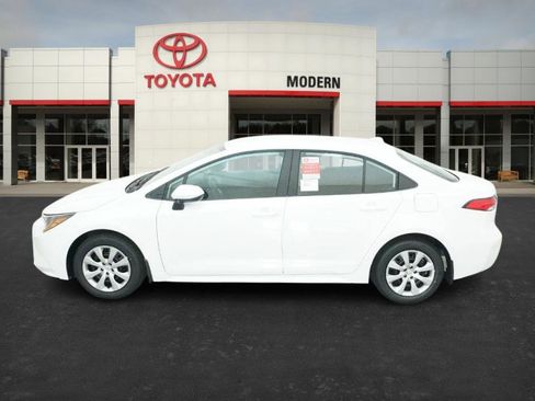 New 2026 Toyota Corolla LE image 9