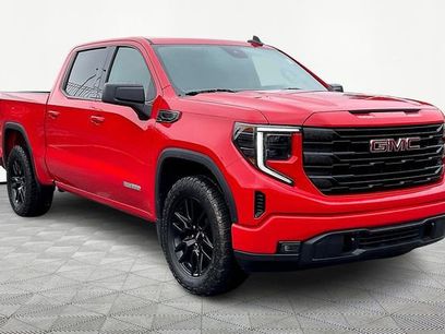 Used 2024 GMC Sierra 1500 Elevation
