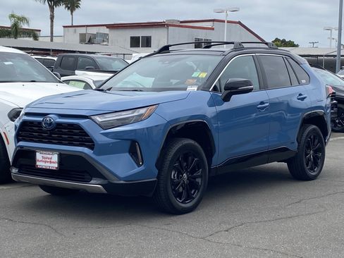 Certified 2022 Toyota RAV4 XSE AWD/4WD image 6
