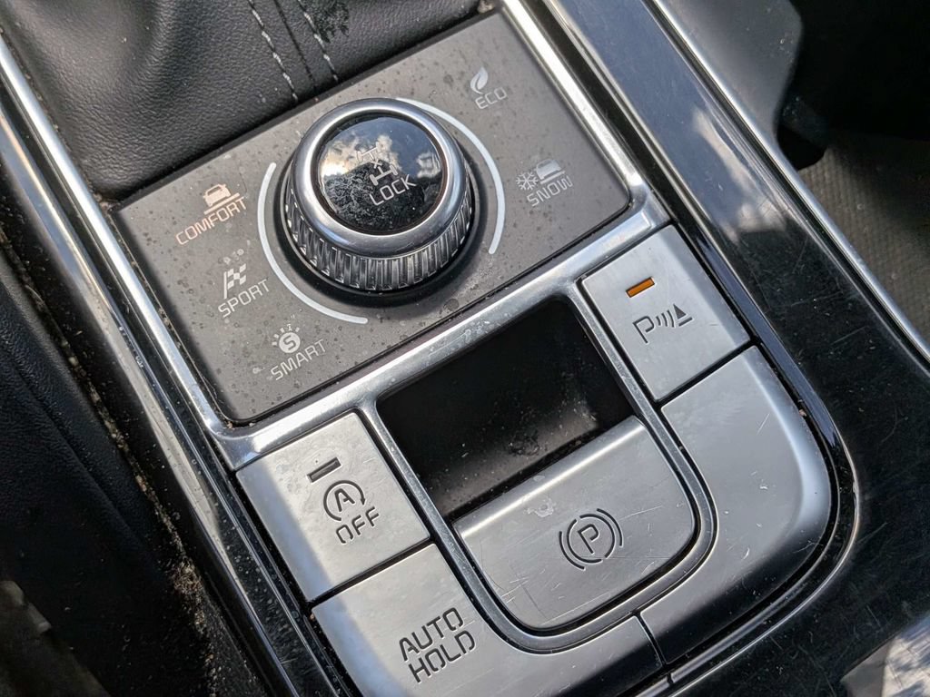 Used 2025 Kia Telluride S AWD/4WD image 30