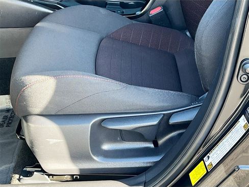 Used 2023 Toyota Corolla SE w/ SE Premium Package image 18