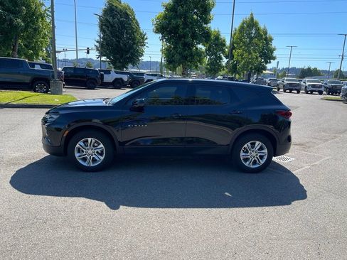 Certified 2021 Chevrolet Blazer LT AWD/4WD image 2