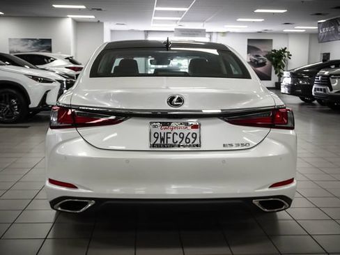 Certified 2025 Lexus ES 350 w/ Premium Package FWD image 7