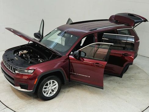 Used 2023 Jeep Grand Cherokee L Laredo w/ Luxury Tech Group I image 48