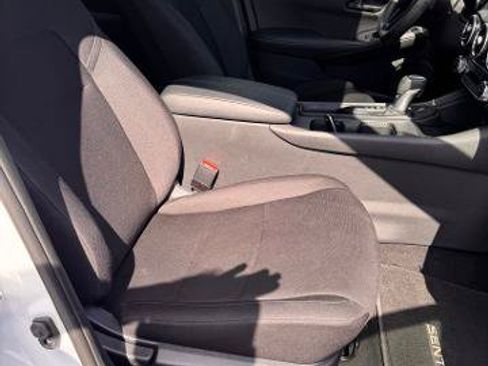 Certified 2025 Nissan Sentra S FWD image 11