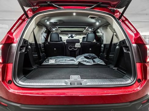 Used 2026 Honda Pilot Touring image 19