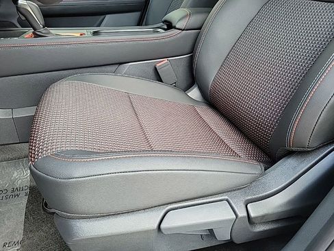 New 2025 Nissan Kicks SR w/ SR Premium Package image 20