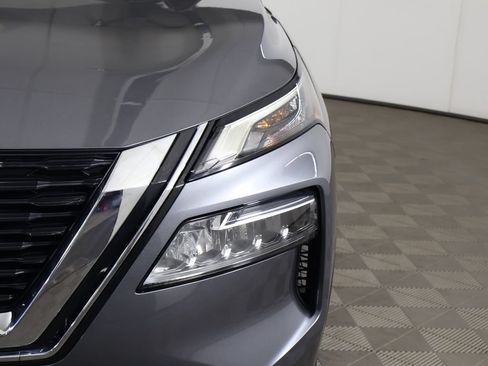 Used 2023 Nissan Rogue SV w/ SV Premium Package AWD/4WD image 15