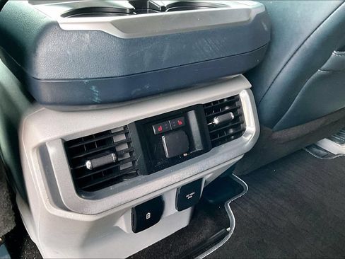 Used 2022 Ford F150 Limited AWD/4WD image 23