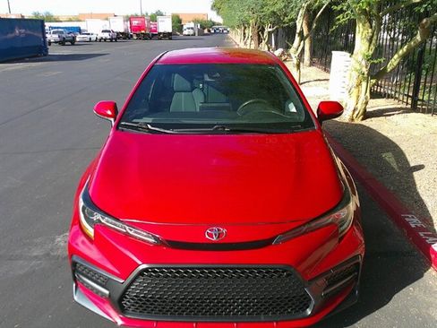 Used 2021 Toyota Corolla SE w/ Carpet Mat Package (TMS) image 2